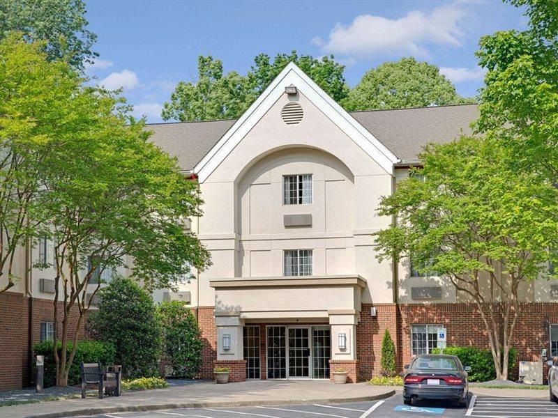 Mainstay Suites Charlotte - Executive Park エクステリア 写真